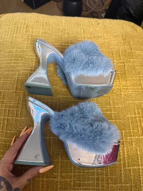 Circus by Sam Edelman Metallic Silver Platform Mules with Light Blue Faux Fur - Picture 1 of 6
